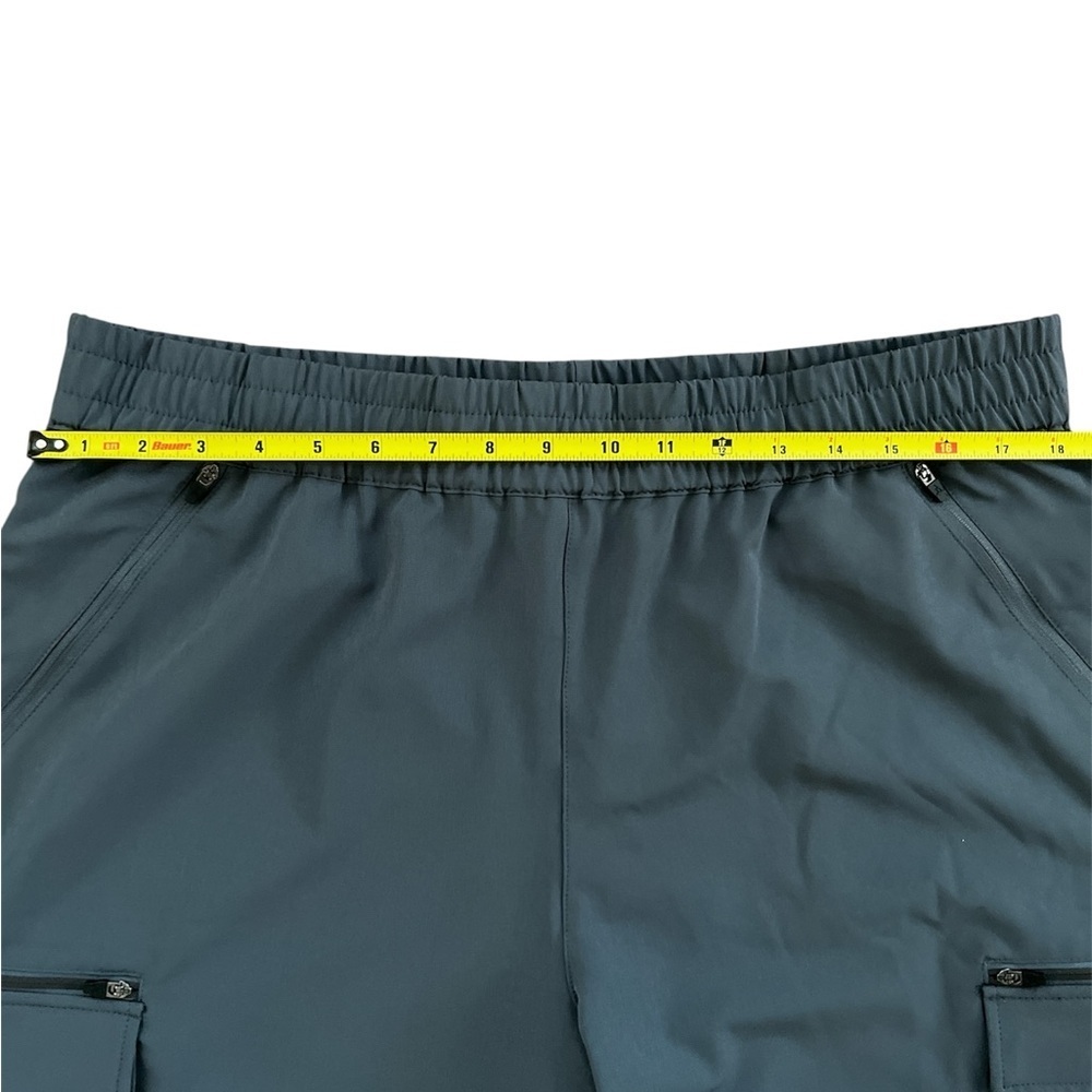 Men's Gray Cargo Pants - Picture 7 of 7